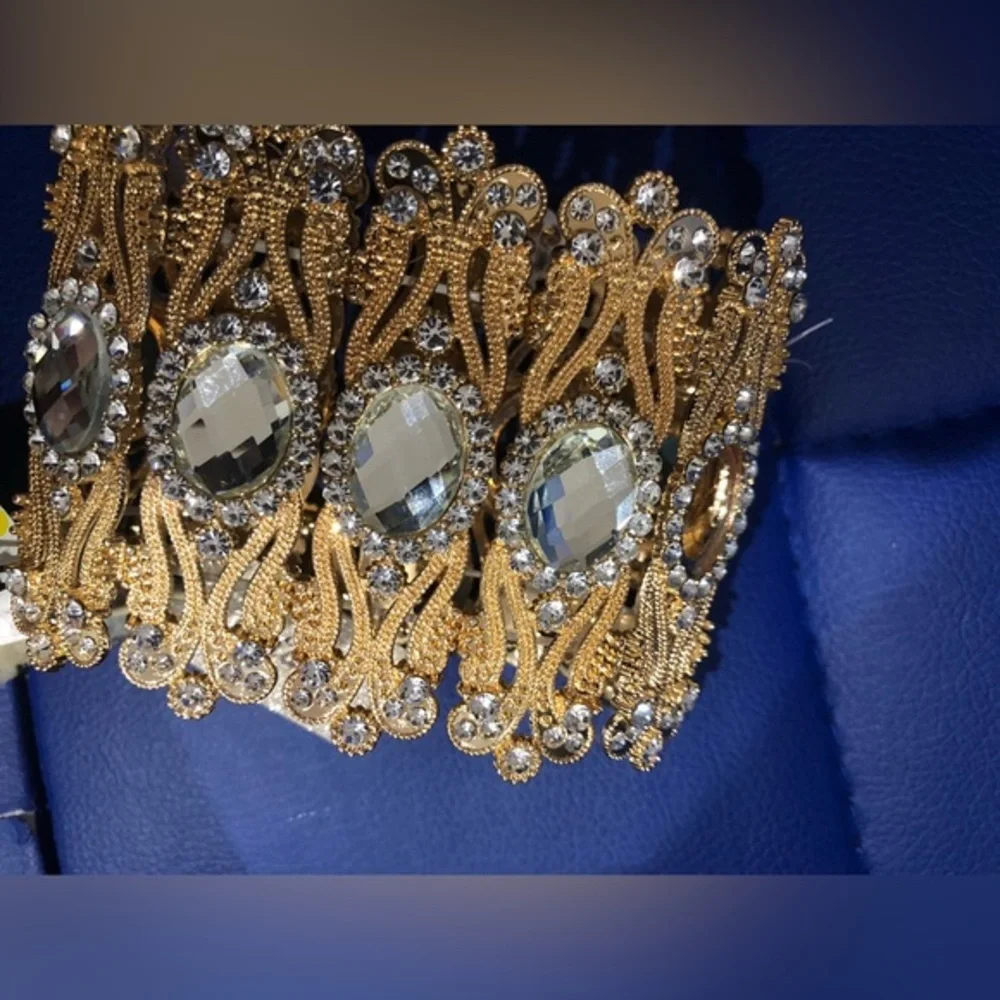 Natasha couture gold crystal glass baroque filigree‎ style cuff bracelet new